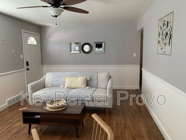 Foto del edificio - 822 W 1280 N St