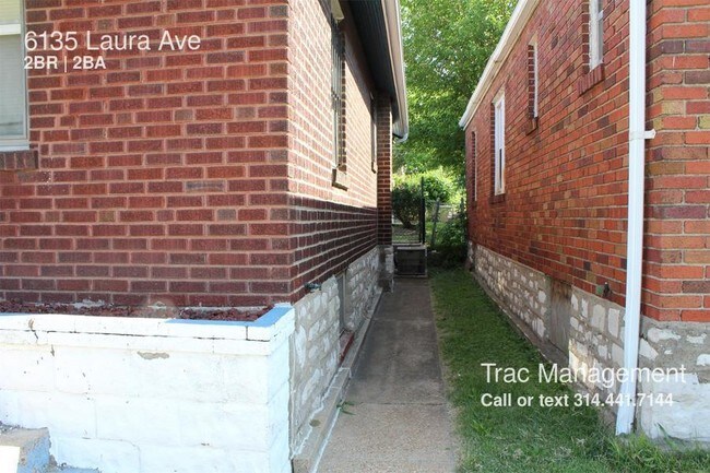 Building Photo - 6135 Laura Ave