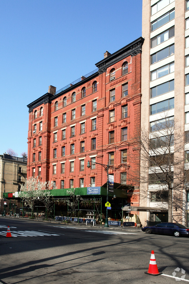 Building Photo - 380 Columbus Avenue