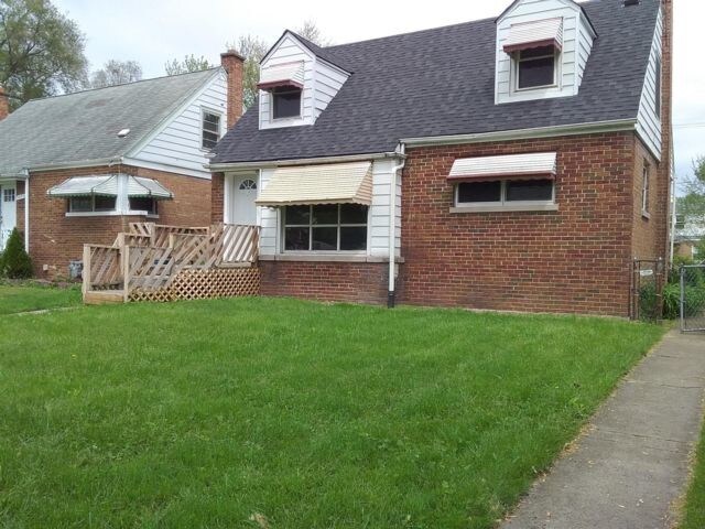 Foto principal - 1481 Lincoln Ave