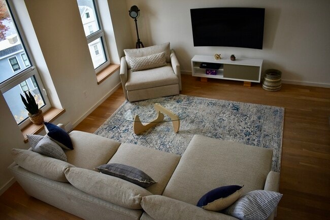 Foto del edificio - 78-80 Fort Ave