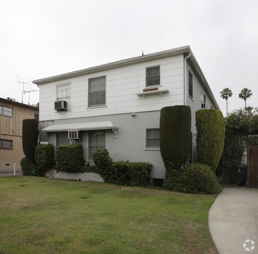 Building Photo - 11918-11920 1/2 Magnolia