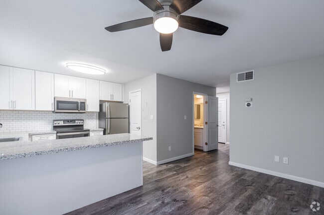 2HAB, 2BA - Southwood Townhome Apartments