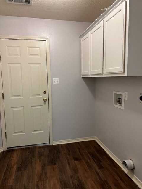 Large laundry room - 219 N 44th St