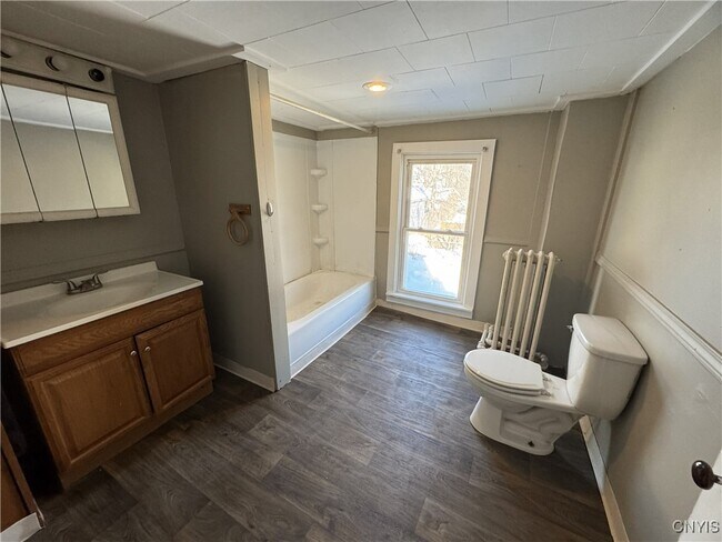 Foto del edificio - 108 West St