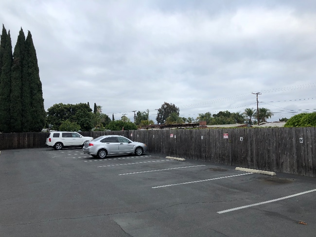 Building Photo - 8602 Chapman Ave