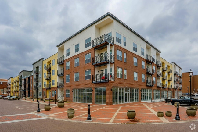 Building Photo - The Marcum Apartments - MAR