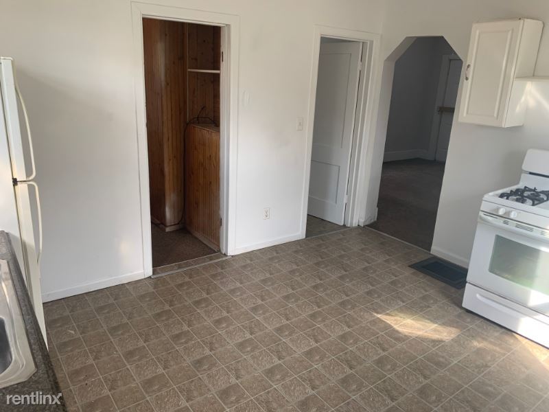 Primary Photo - 1 br, 1 bath Apartment - 1221 N Ellis St