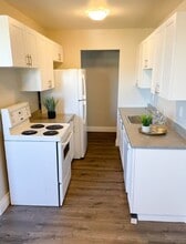 Building Photo - Rosewood Place Apartments