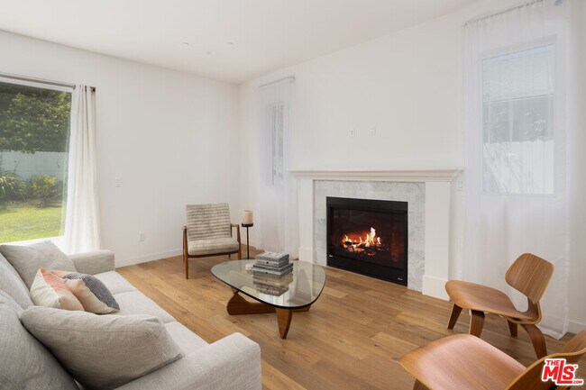 Building Photo - 5874 W 76th St