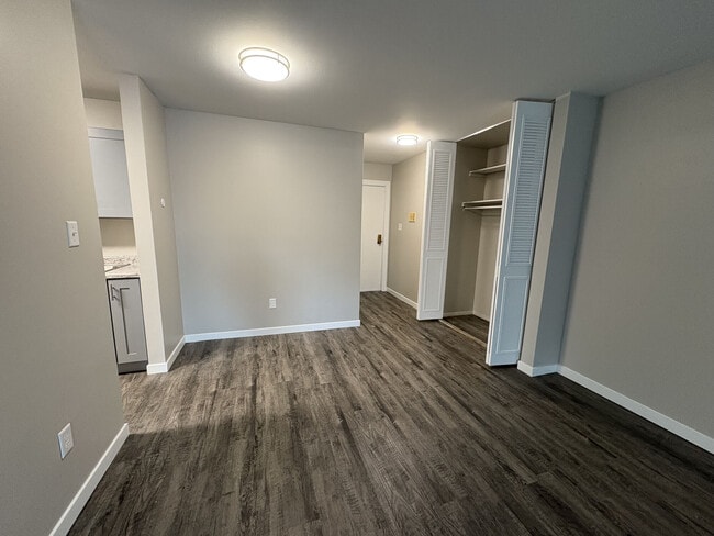 Foto del edificio - Broadway Crossing Apartments