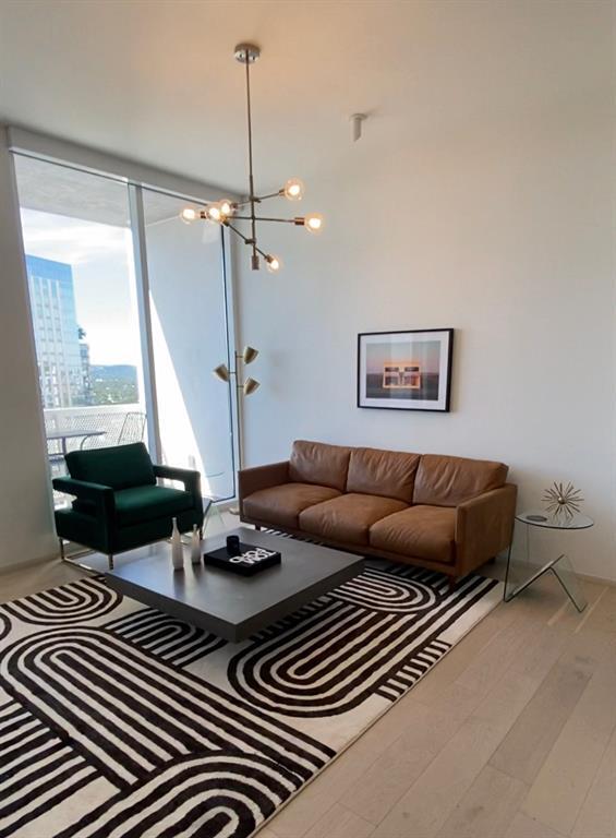 Foto del edificio - 301 West Ave