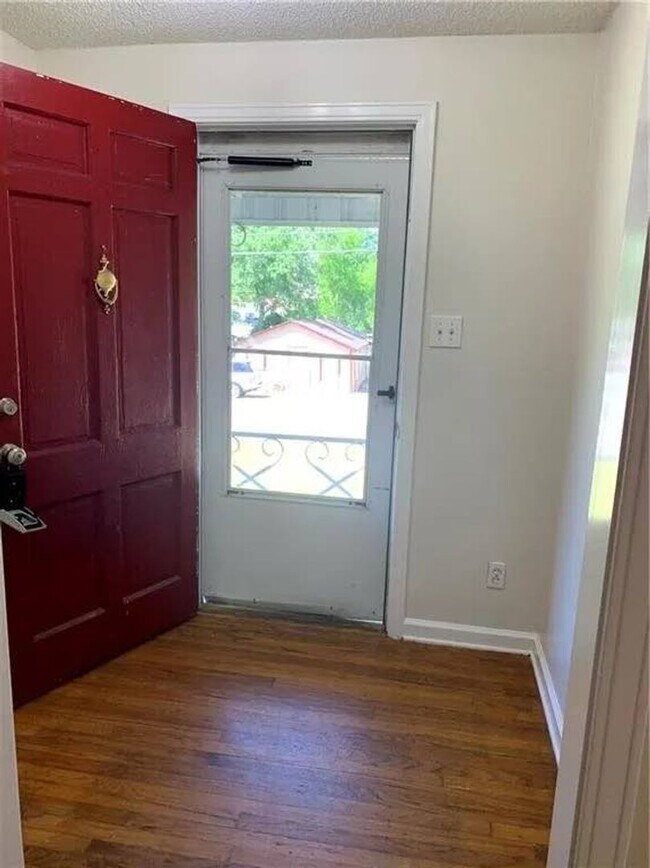 Foto del edificio - 3 Bedroom 1 Bathroom House in Mobile