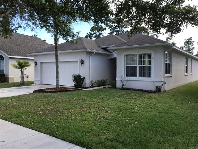 Building Photo - 922 Lake Biscayne Way