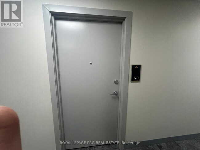 Building Photo - 1100 Lackner Pl