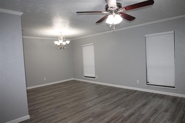 Foto del edificio - 961 Mossvine Dr