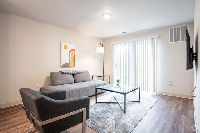 1BR, 1BA - 655SF - The Aviary at Middleton Market