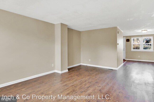 Foto del edificio - 3 br, 1 bath House - 1244 Rolleston St
