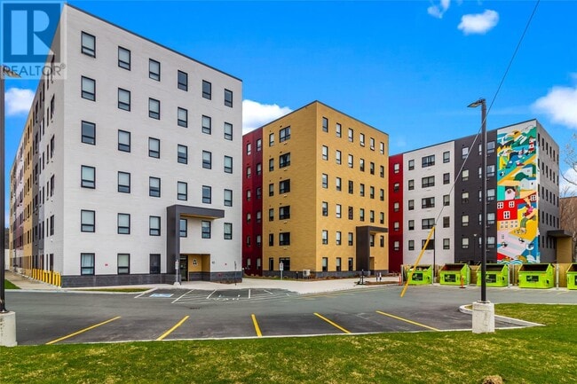 Building Photo - 10 Lambe's Ln