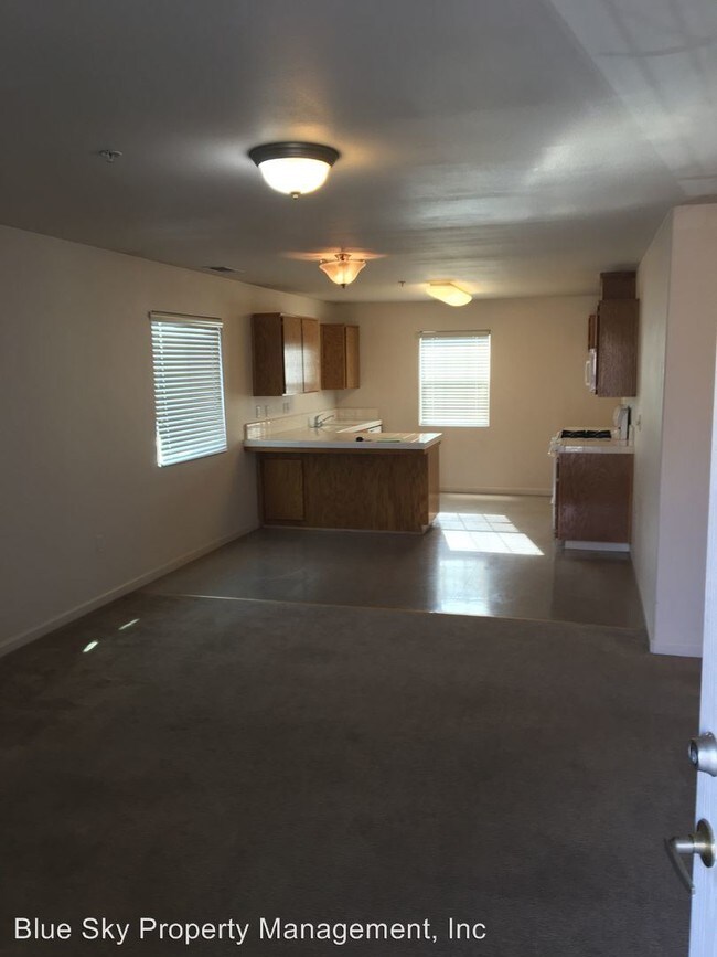 Foto del edificio - 2241 W Lark Ave