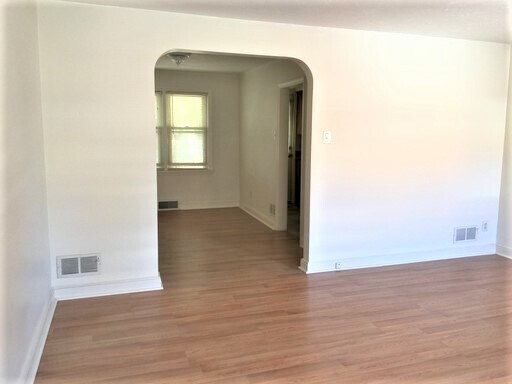 Foto del edificio - 736 McKenzie St