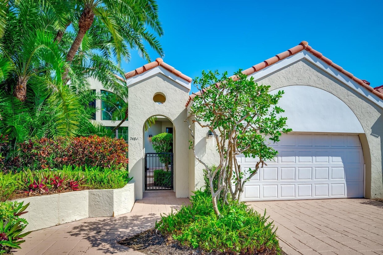 Photo - 7481 Campo Florido, Boca Raton, FL 33433 - 3 BR 3 BA villa