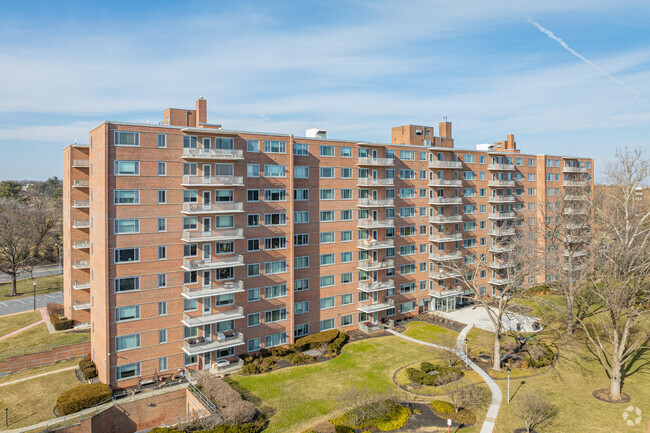 Building Photo - Eleven Slade Apartments