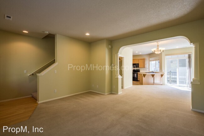 Building Photo - 11650 SW Longspur Ter