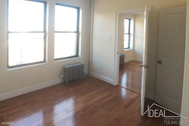 Foto del edificio - 293 14th St