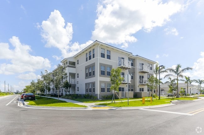 Building Photo - The Olivia