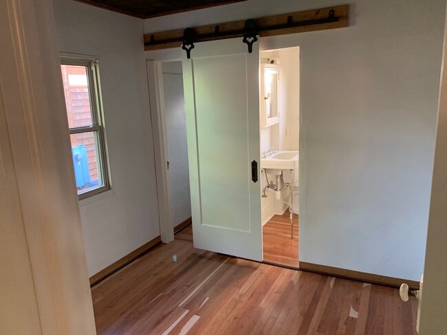 Foto del edificio - 2268 Agate St