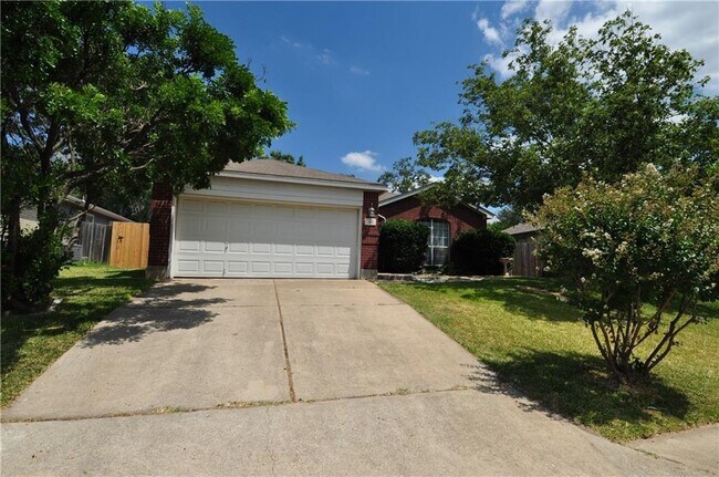 Building Photo - 106 Meadowlark Cir