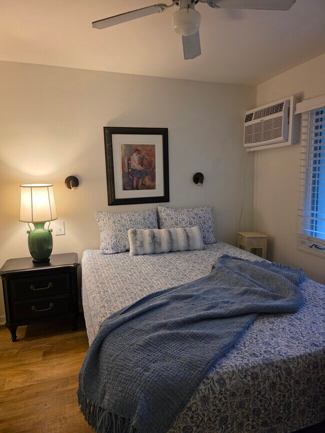 Foto del edificio - 161 Melrose Ave