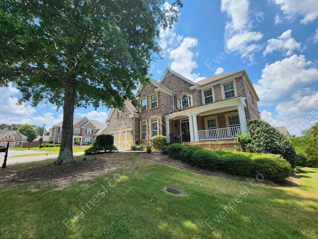 Building Photo - 7149 Belcrest Dr