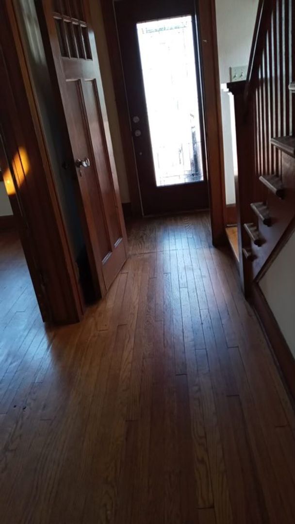 Foto del edificio - 3 Bedroom 2 Bathroom 2 Stall Detached Garage