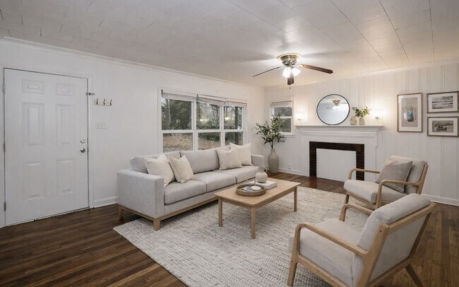 Foto del edificio - 1734 Legion Rd