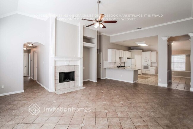 Foto del edificio - 3312 Langston Dr
