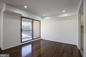 Building Photo - 6317 Park Heights Ave