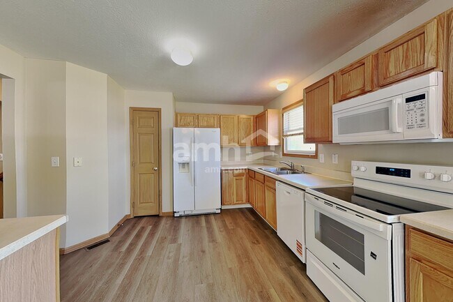 Foto del edificio - 485 Sycamore Creek St