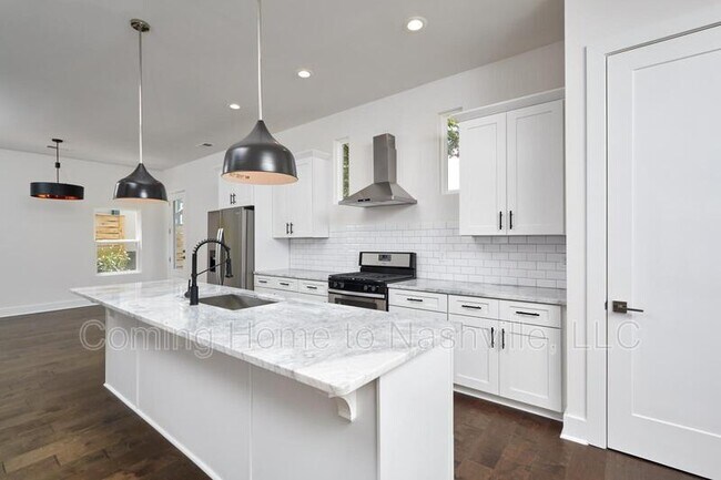 Foto del edificio - 1719-A Pecan St.