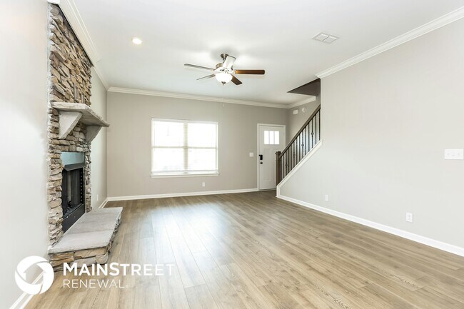 Building Photo - 2335 Shafer Dr