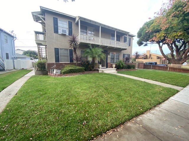 Building Photo - 4453 Linden Ave