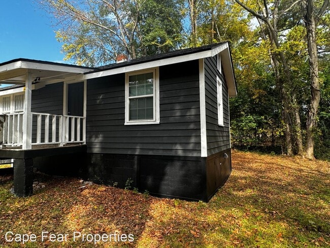 Building Photo - 3 br, 1 bath House - 1215 Camden Road