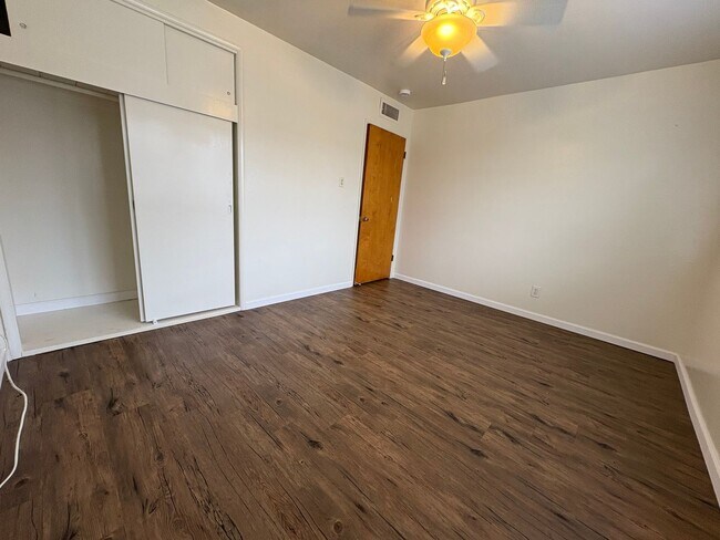 Foto del edificio - SW Visalia Home Available Now!