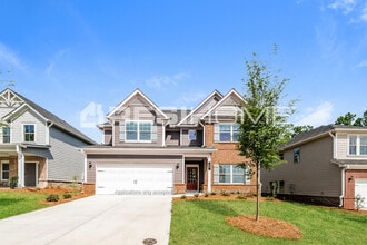 Building Photo - 10 Rockaway Dr N
