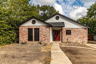 Building Photo - 535 E Ashley Rd