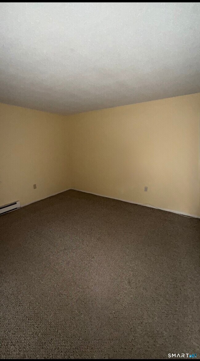 Foto del edificio - 57 Burgundy Hill Ln