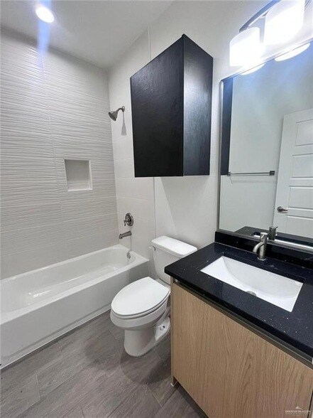 Foto del edificio - 3904 Ventura Ave