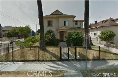 Foto principal - 1153 S Westlake Ave