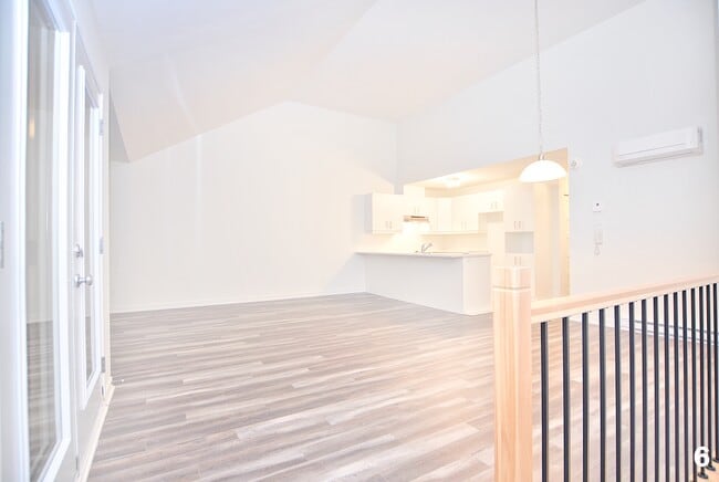 Photo du bâtiment - 1651 Ln Avenue de